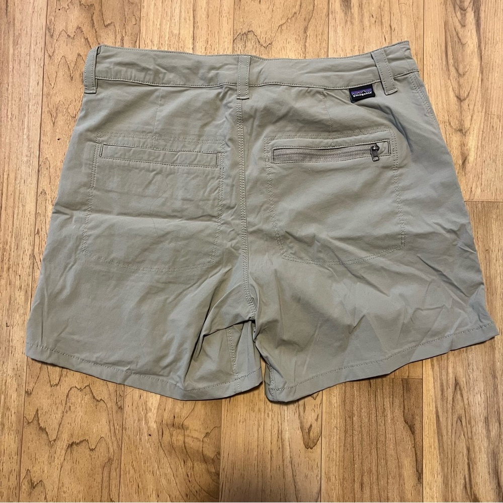 Patagonia Shorts Womens 0 Khaki Quandary Hiking Stretch Zip Pocket - Picture 2 of 5